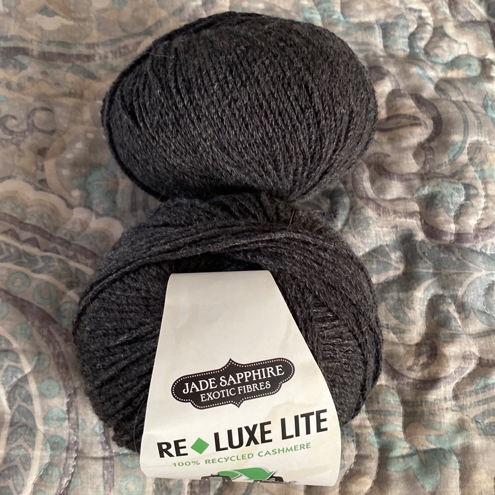 Cashmere Yarn - Grey